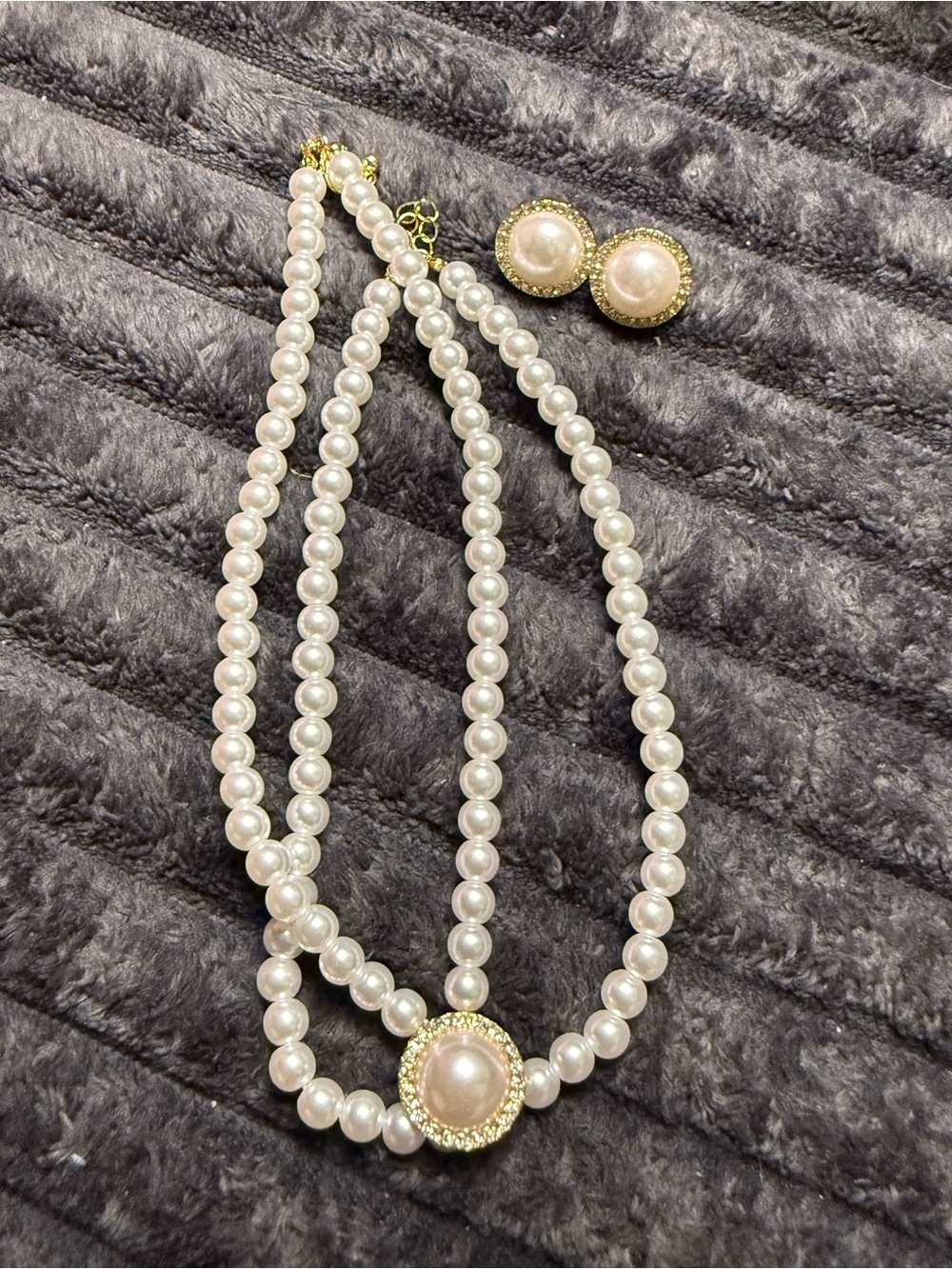Classic Pearl Necklace and Stud Earring Set - White Pearls with Gold Accents